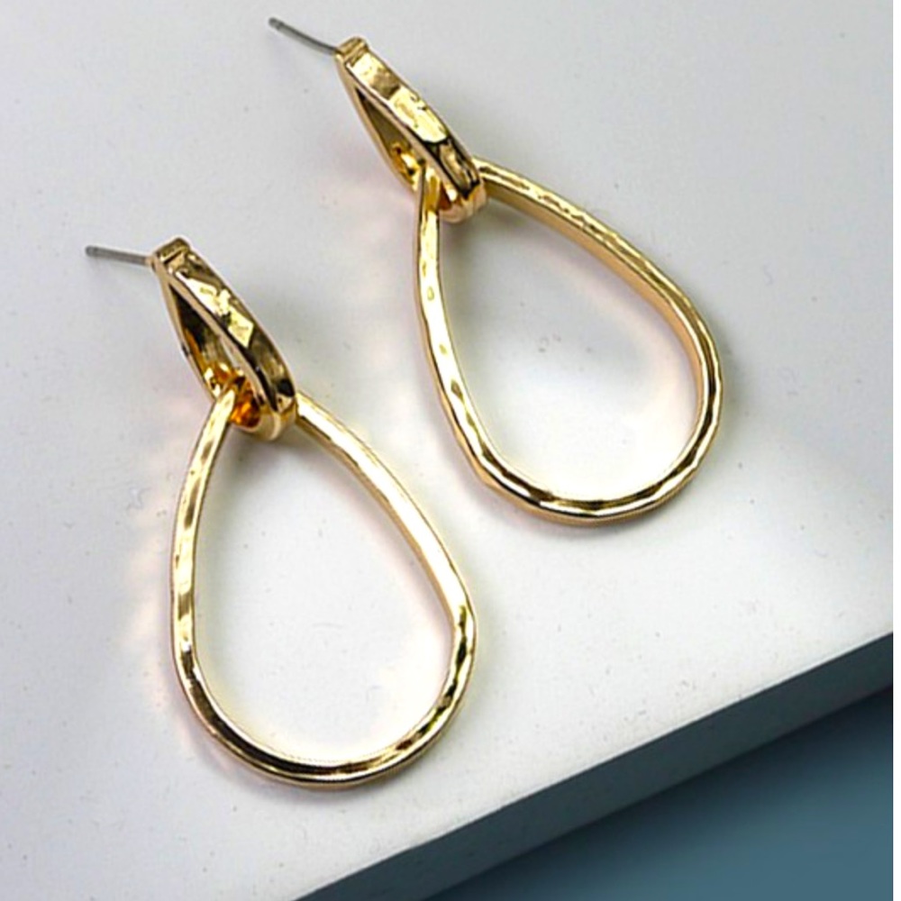 NWT Gold  Hammered Tear Drop Earrings